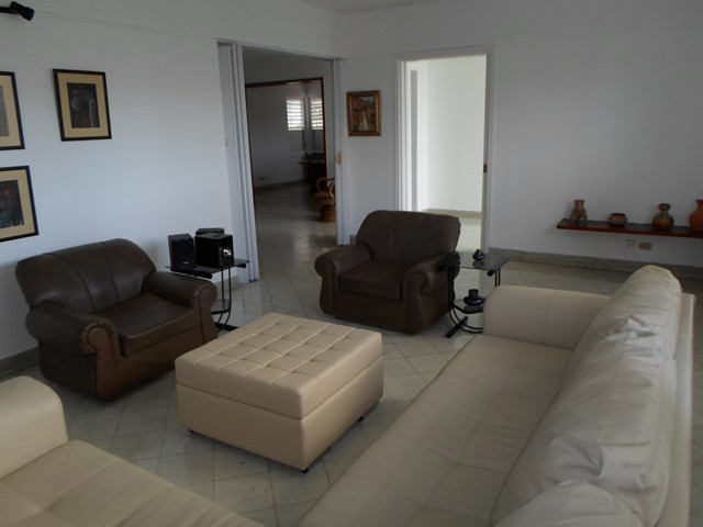 73 - PENTHOUSE FOR RENT IN HAVANA